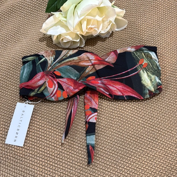 NWT Baltic Born Floral Print Bikini Top - Picture 4 of 8